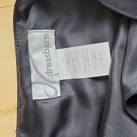 dress barn sz 14 black with pink flower bottom border. NWOT - Picture 4 of 4